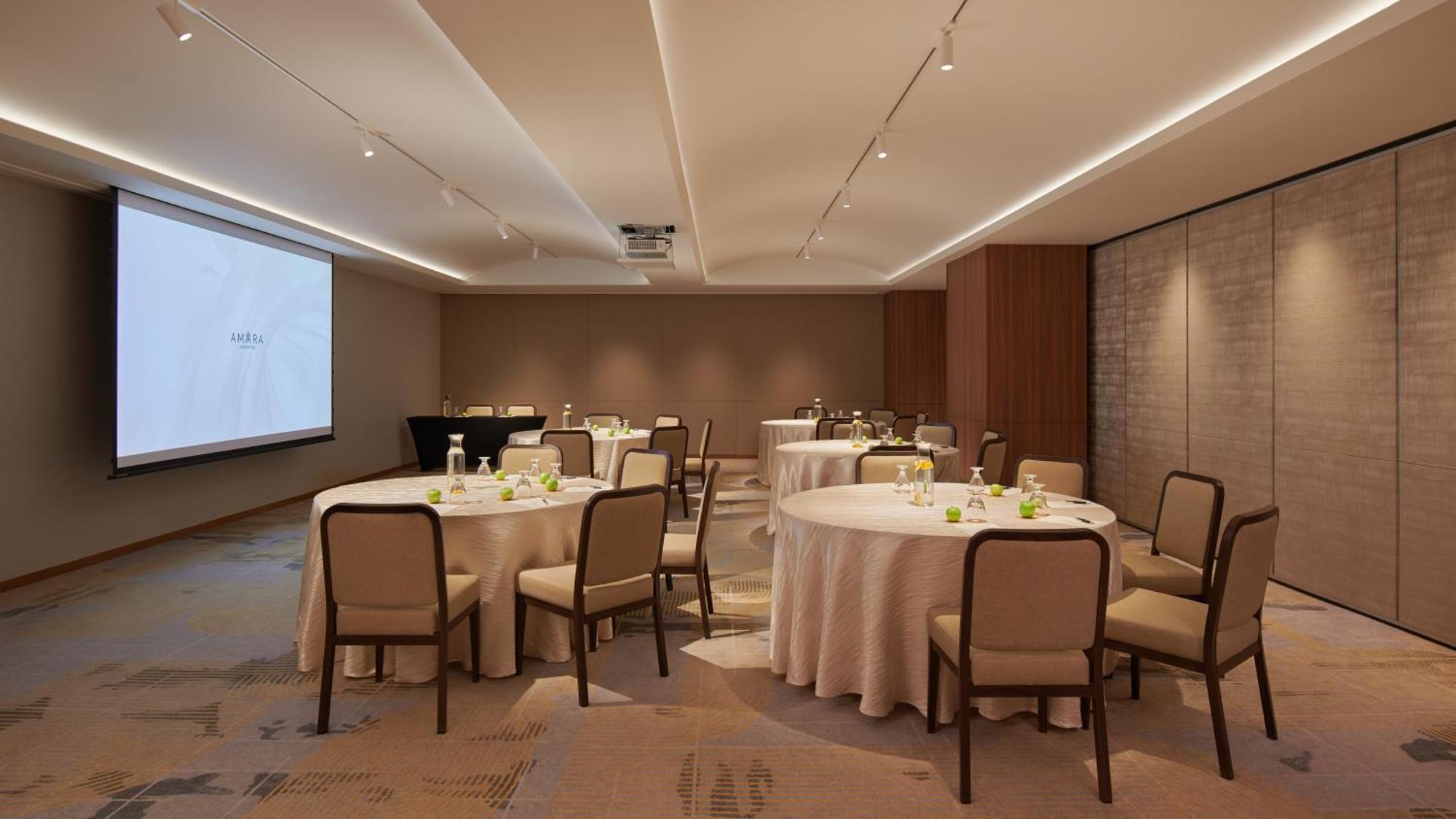Amara - Newly Renovated Khách sạn